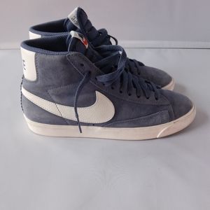 Retro Nike Blazers